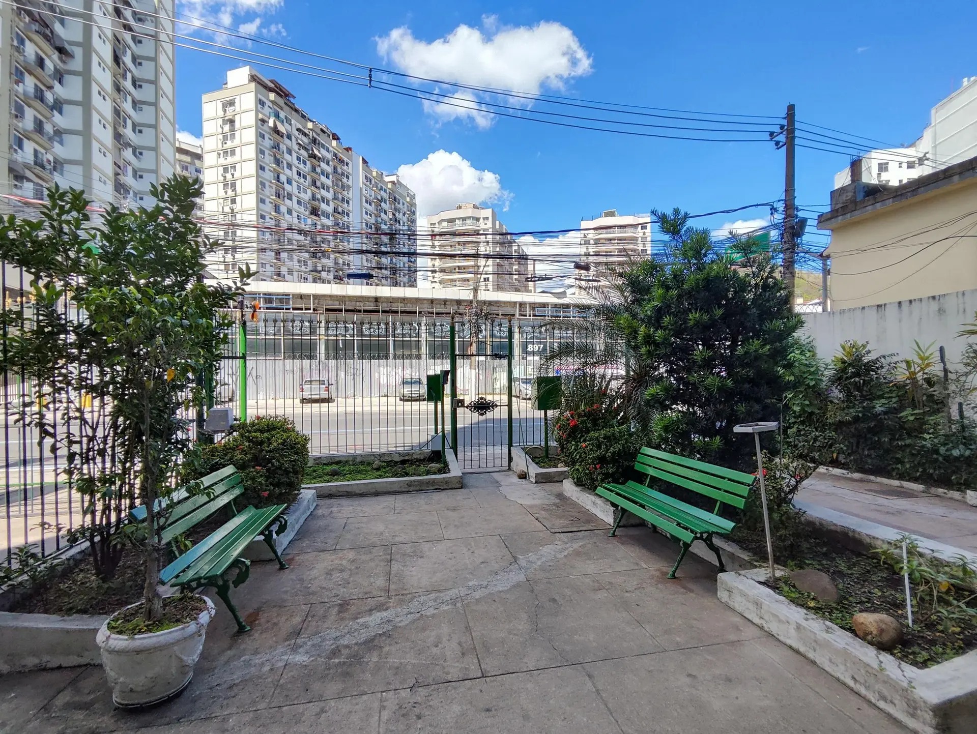 Apartamento mobiliado com cozinha americana e fogão a gás — photo 29