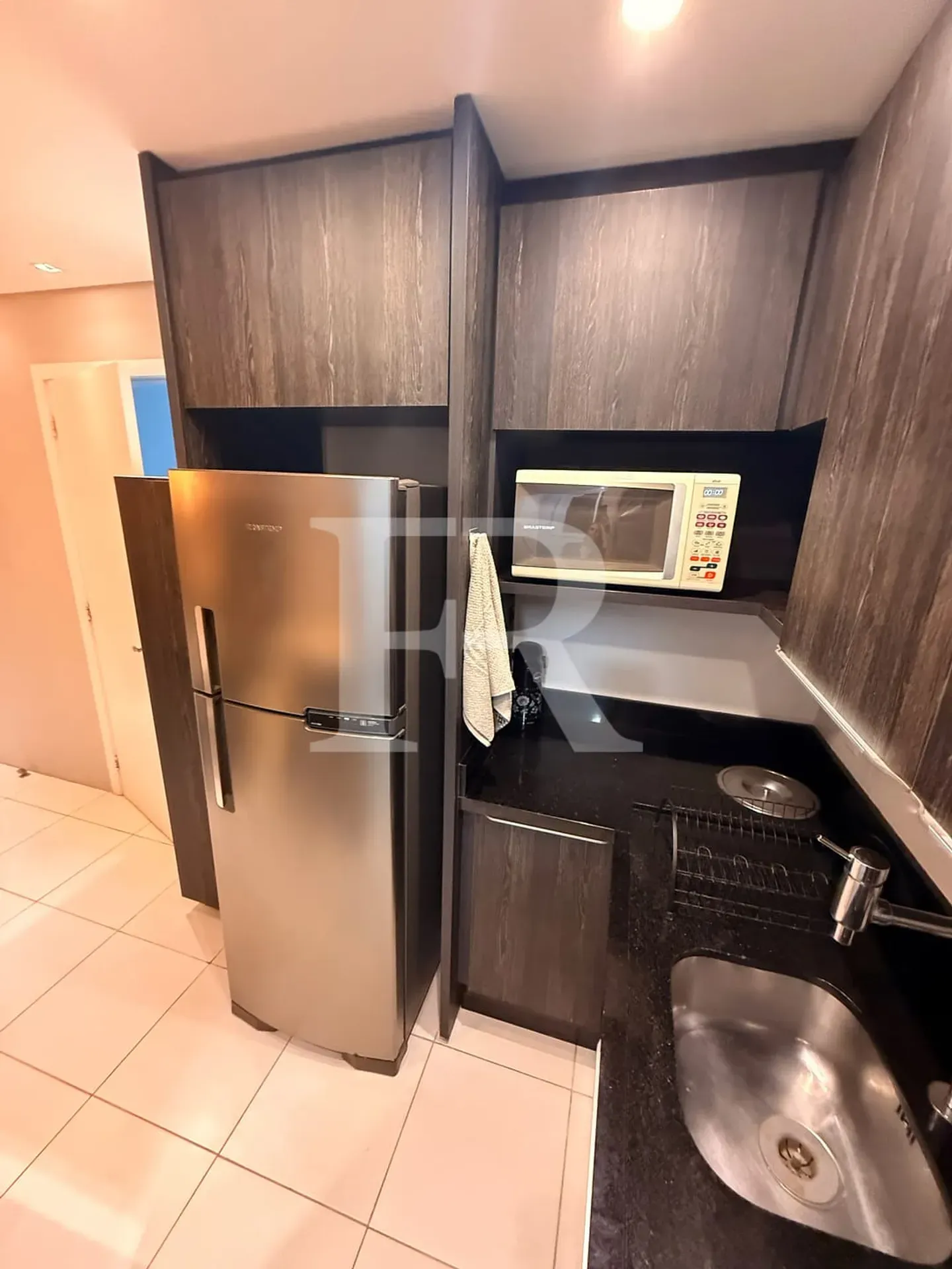 2-bedroom apartment with balcony and charcoal grill — photo 3