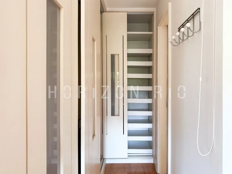 2-bedroom apartment in a building with a sauna — photo 36