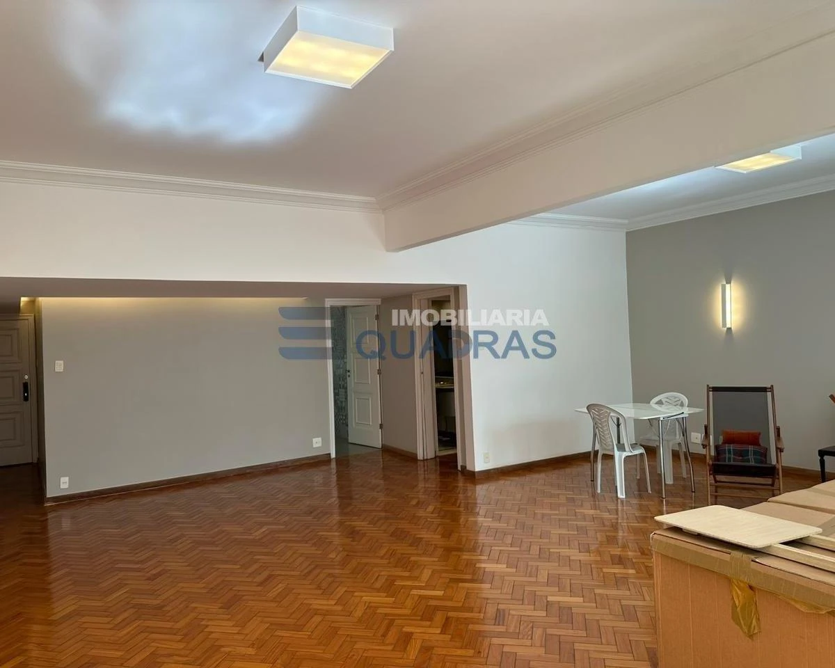 4-bedroom apartment with a home office in Rio de Janeiro — photo 19