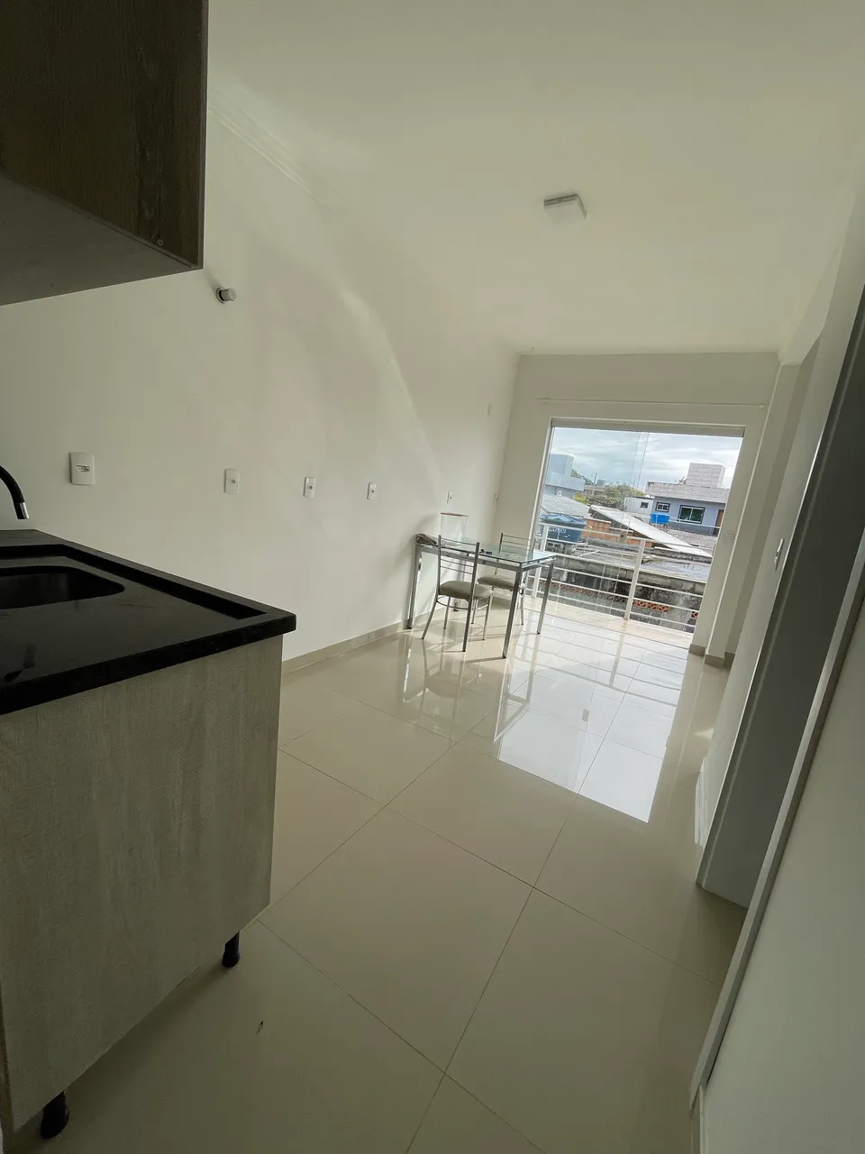 40 m² apartment with a washing machine and a mountain view — photo 4