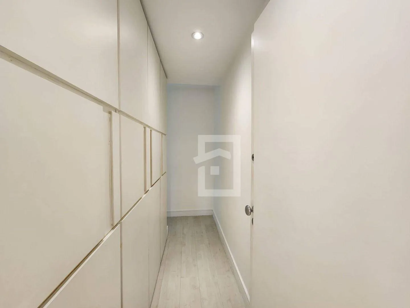 Duplex penthouse with 5 bedrooms and 5 bathrooms — photo 44