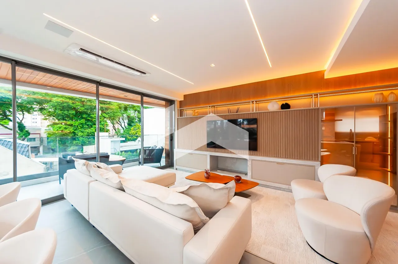 152 m² apartment with 3 en-suite bedrooms and parking — photo 3