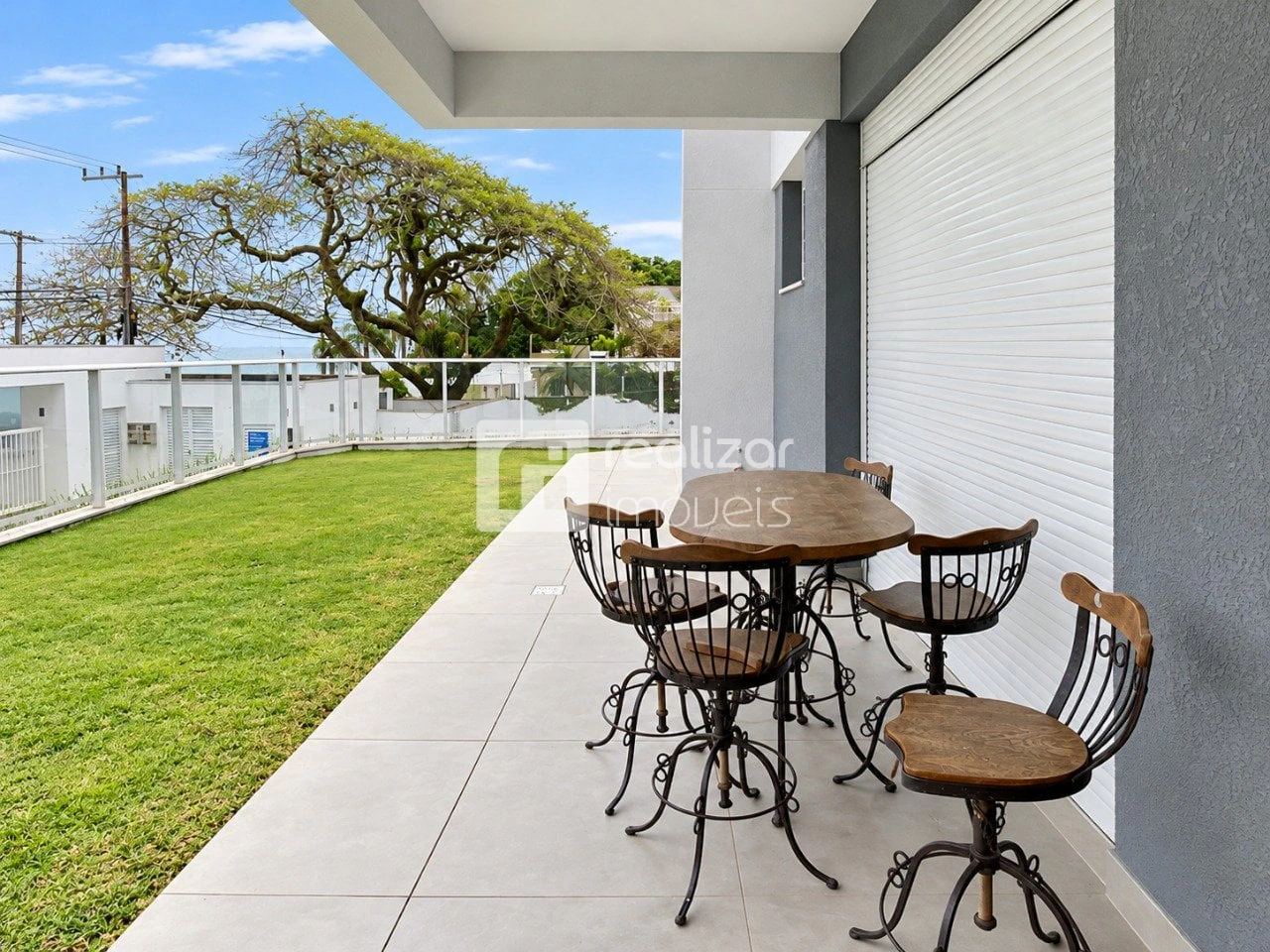 Apartment, 200 m², with a water view — photo 9
