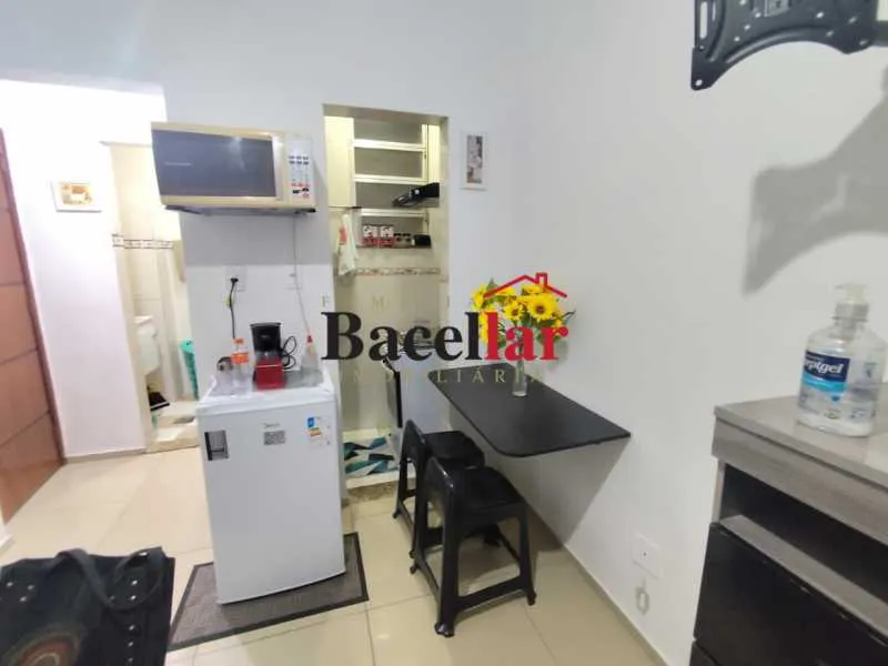 Furnished studio, 19 m² — photo 4