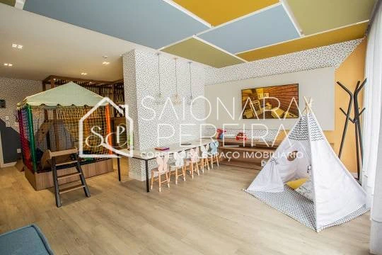 Застеклённый балкон и 3 спальни: квартира 102 м² — photo 7
