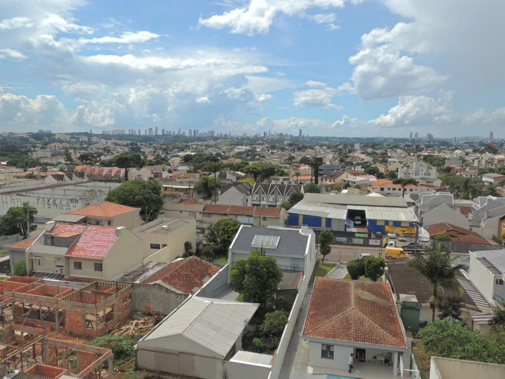 Квартира з 3 спальнями та заскленим балконом — photo 32