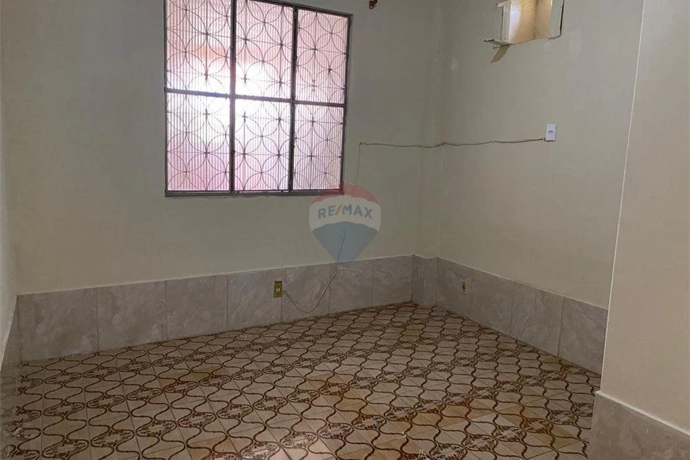 Небольшой дом без мебели 40 м²: 1 спальня и отдельная кухня — photo 4