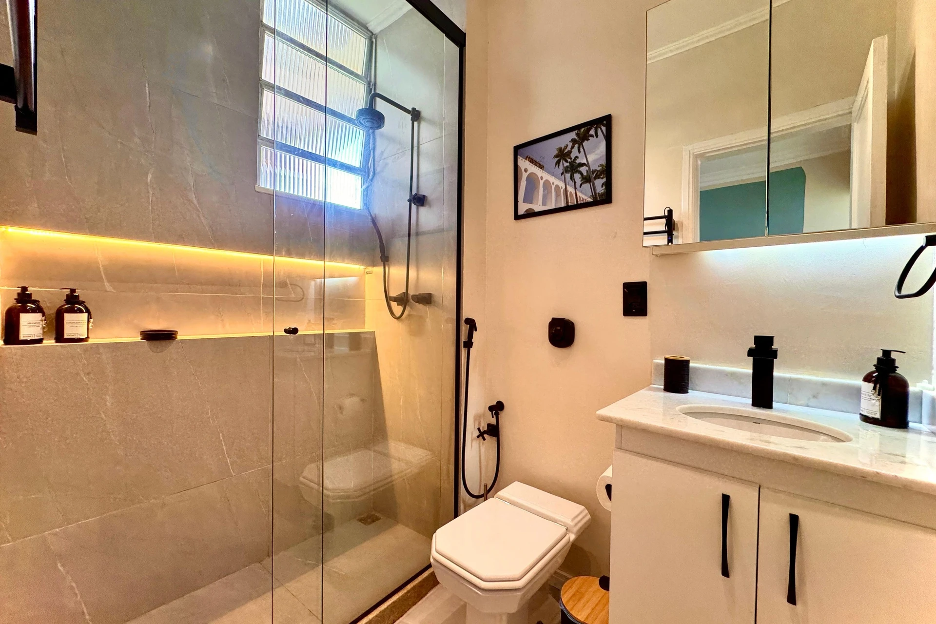 Furnished apartment, 46 m², with a washing machine — photo 15