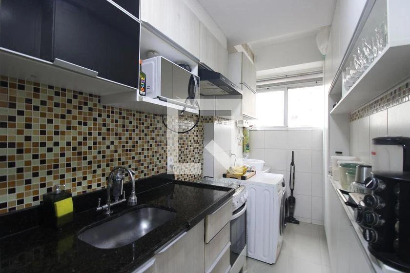 Apartamento mobiliado com 2 quartos e varanda — photo 6