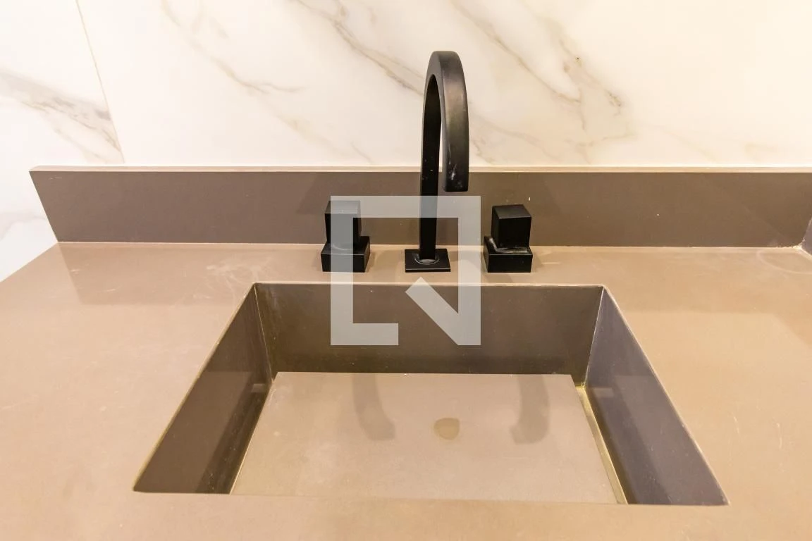 Apartamento mobiliado com 2 quartos e piscina no condomínio — photo 36
