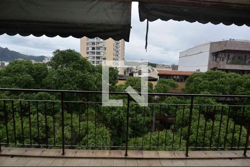 Mountain view in a 3-bedroom apartment, 98 m² — photo 23