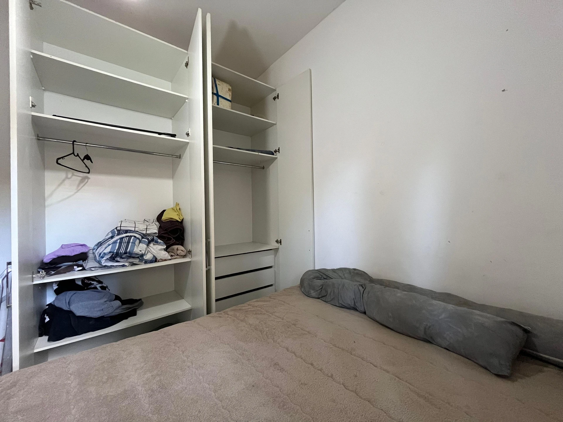 Washing machine in a 2-bedroom apartment, 46 m² — photo 9