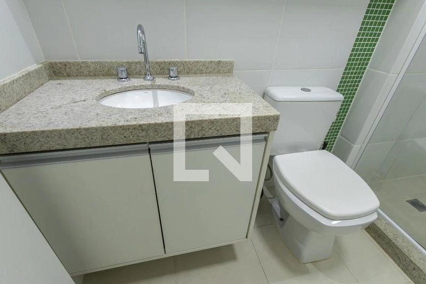 One-bedroom apartment with a home office in Curitiba — photo 29