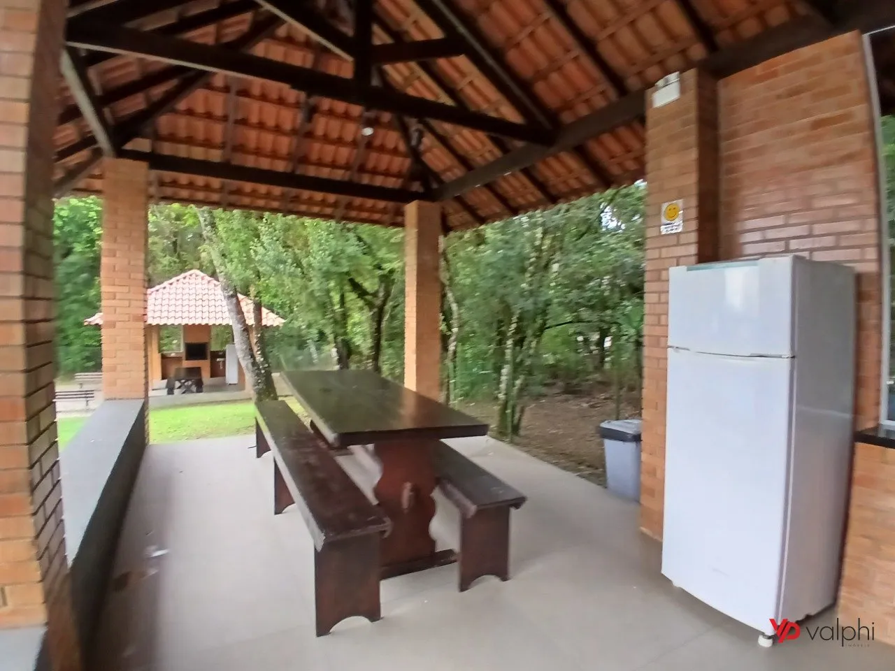 4-bedroom house with a grill on the balcony — photo 100