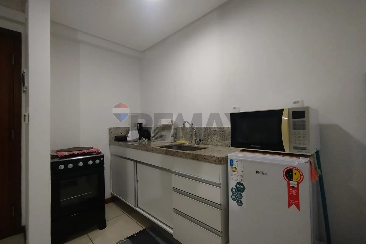1-bedroom apartment with open-plan kitchen and 43 m² — photo 2