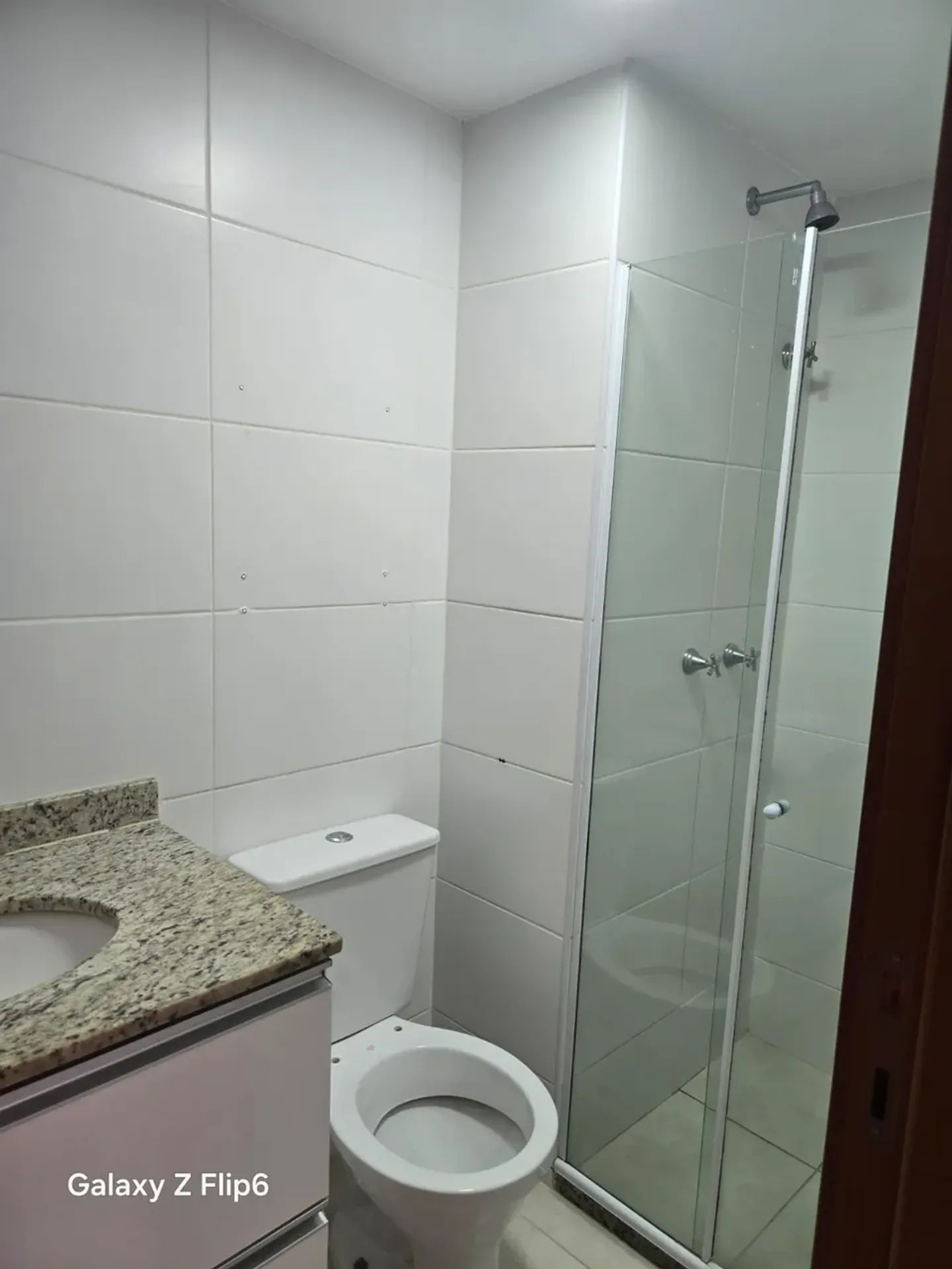 One-bedroom apartment in a building with a sauna — photo 13