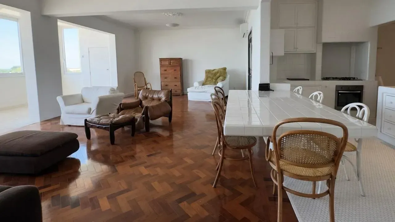 Apartamento mobiliado com 3 quartos e 3 banheiros — photo 5
