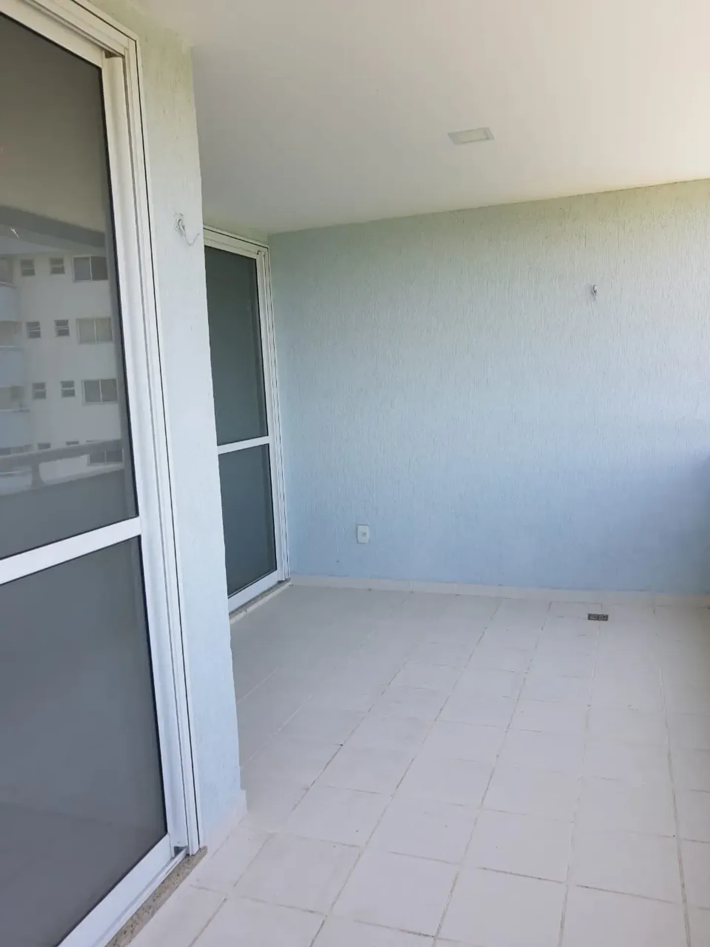 Home office in a 4-bedroom apartment, 114 m² — photo 3