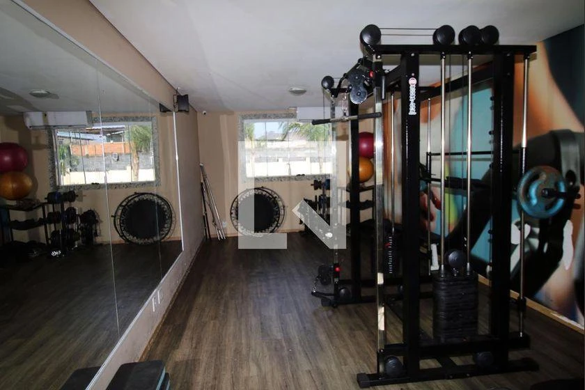 2-bedroom apartment in a building with a gym — photo 26