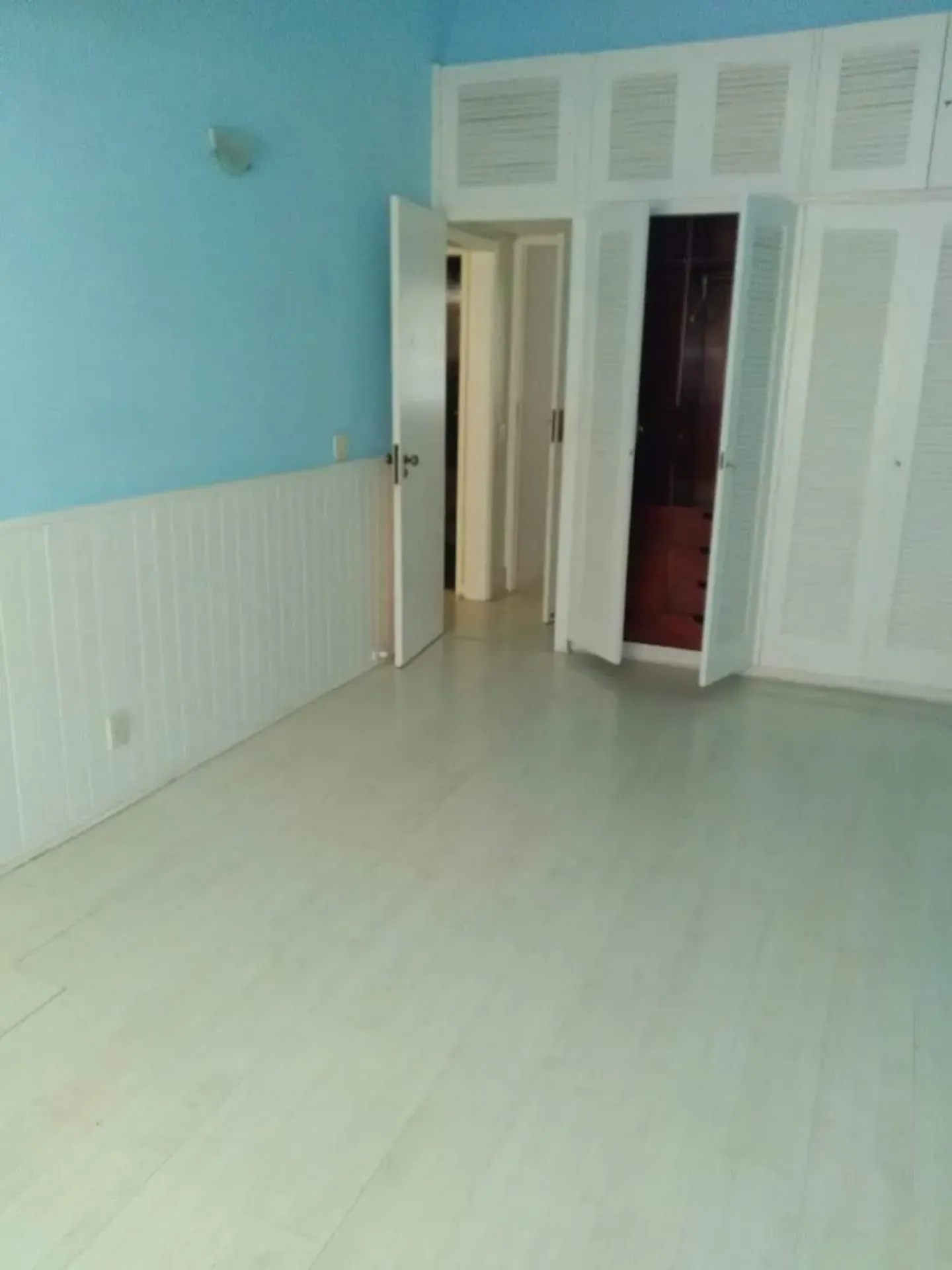 House, 180 m², with a bathtub — photo 25