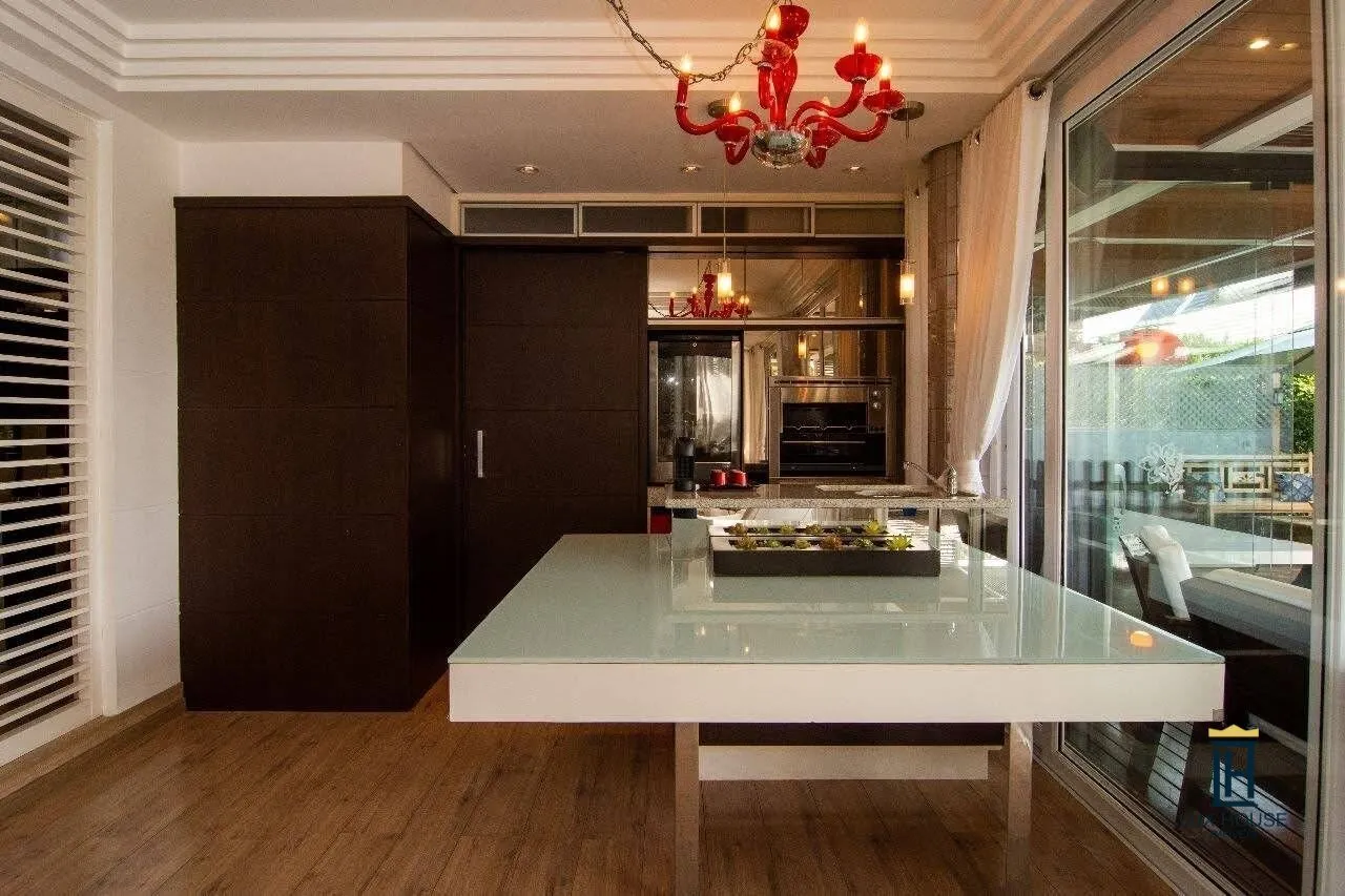 Casa amueblada con 5 suites y 450 m² para locación anual — photo 39