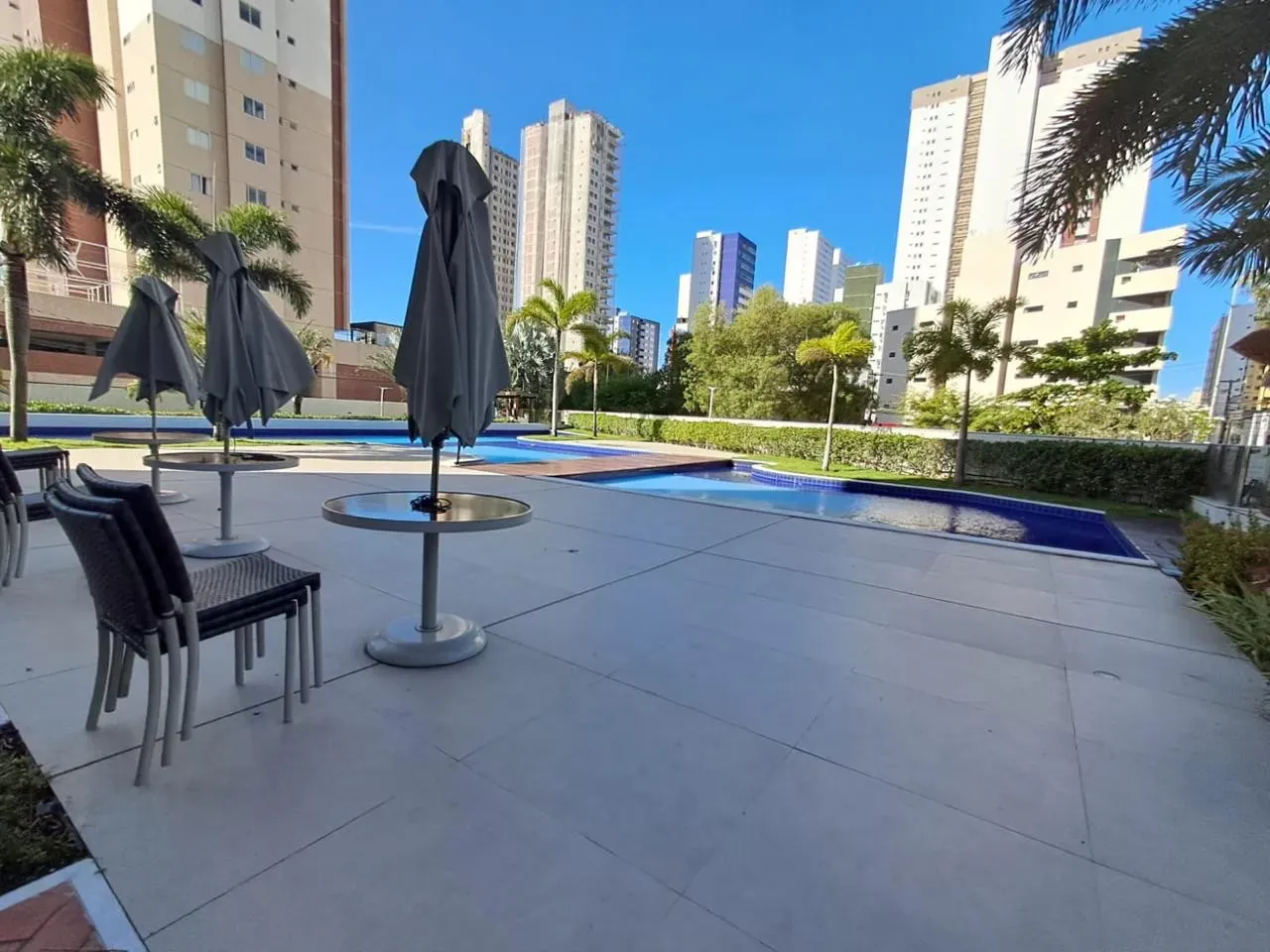 Furnished apartment, 136 m², with a jacuzzi — photo 11