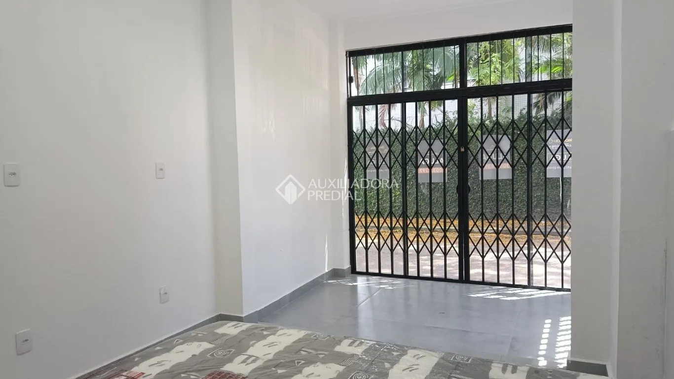 Квартира з 1 спальнею на 1-му поверсі 30 м² — photo 22