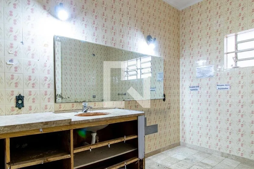 Casa sem mobília de 700 m² com 7 quartos e 6 banheiros — photo 22