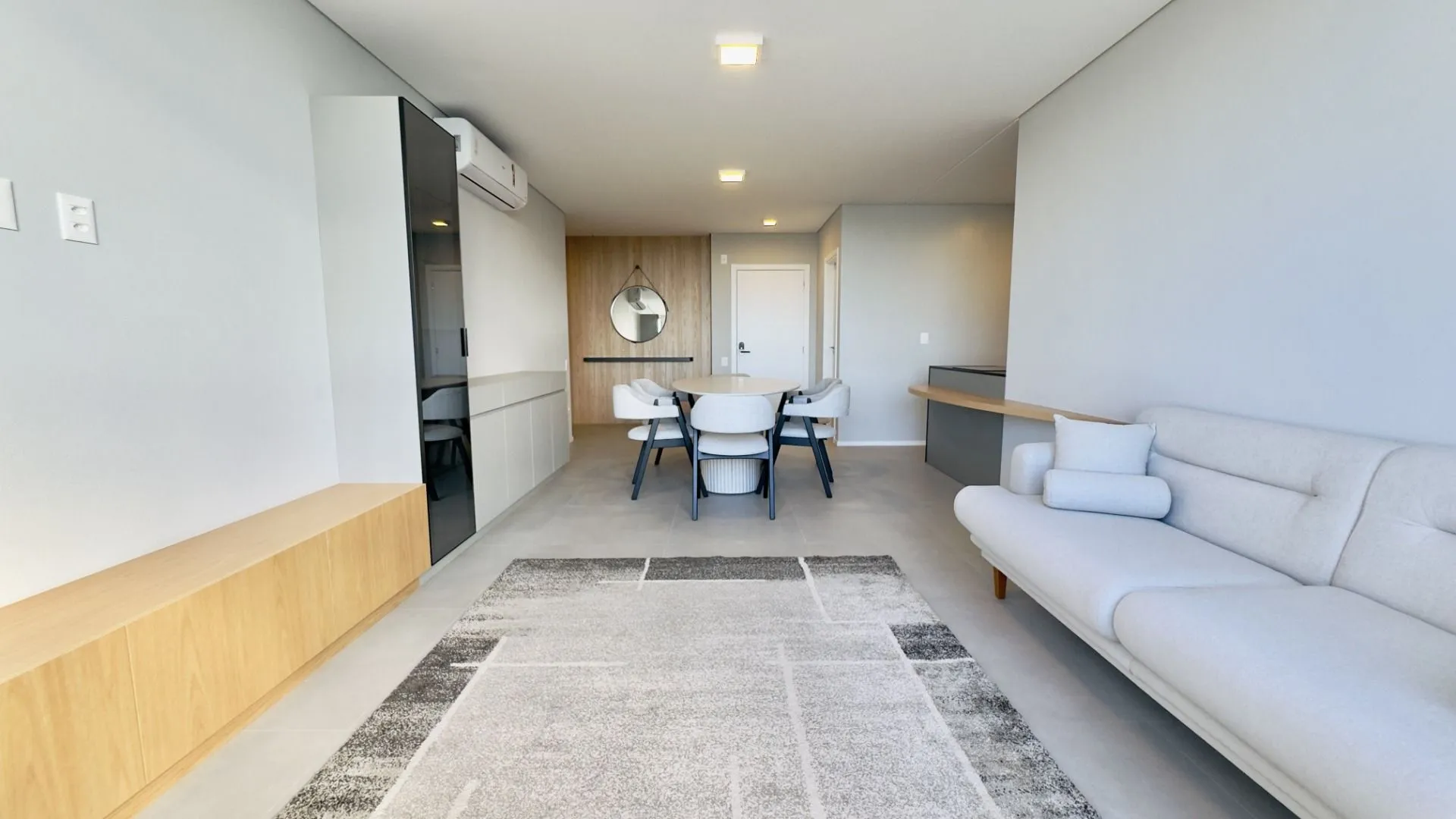 Water view in a 2-bedroom apartment, 110 m² — photo 21