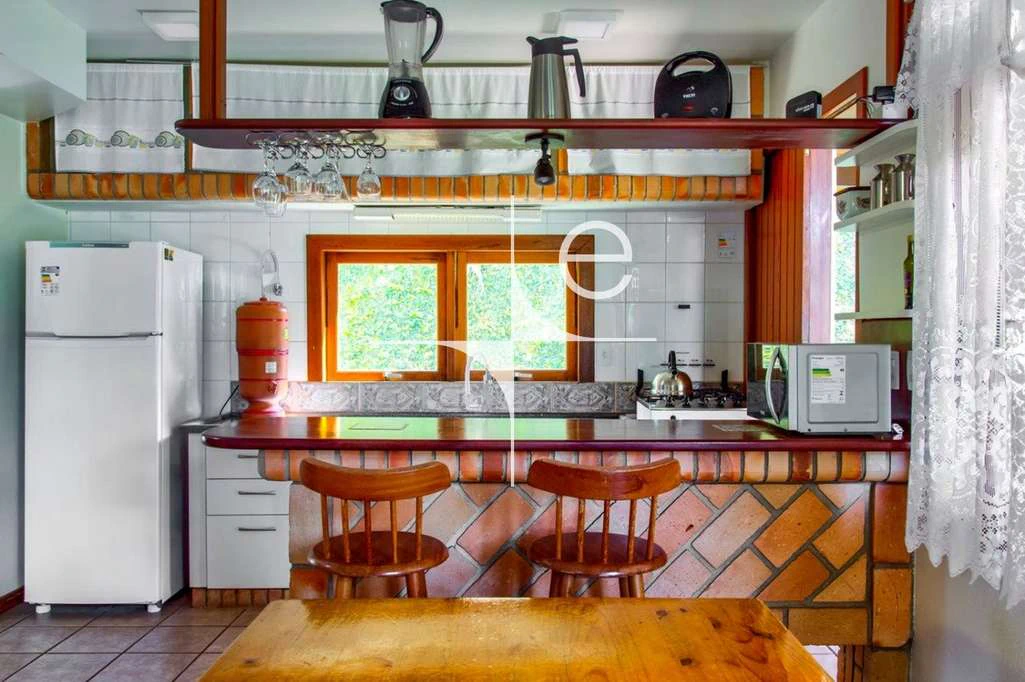 Casa amueblada de 3 dormitorios con cocina abierta a gas — photo 4