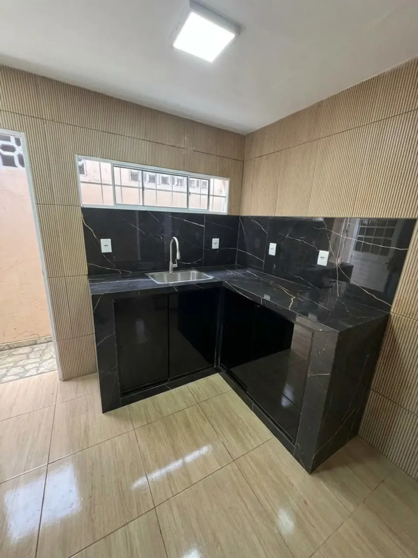 Дом: 4 спальни, 2 со своей ванной, 180 м², Жуан-Песоа