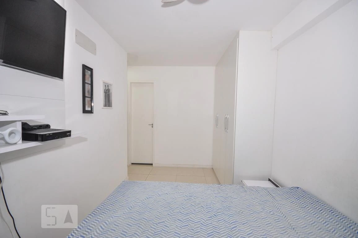 Floor-to-ceiling windows in a 2-bedroom apartment, 60 m² — photo 29