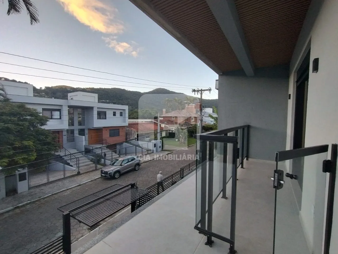 Furnished 3-bedroom house with 200 m² — photo 18
