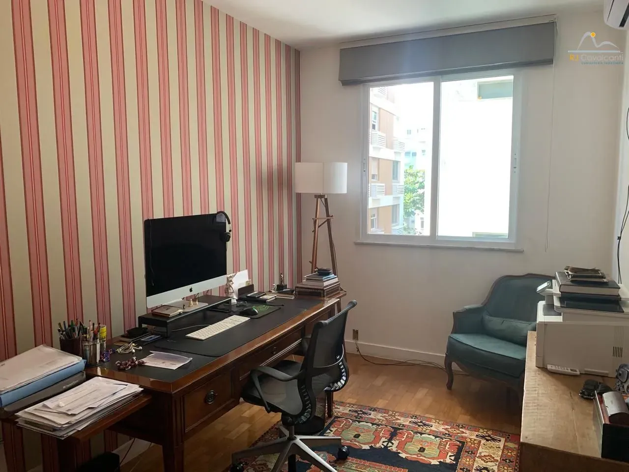 Unfurnished 4-bedroom apartment with a home office — photo 13