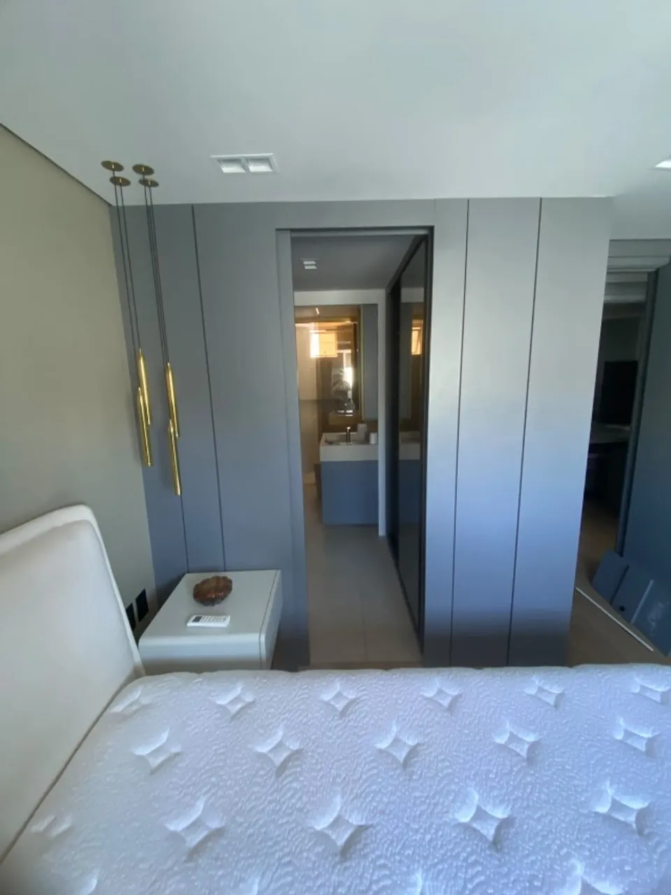 3-bedroom apartment in a building with a gym — photo 3