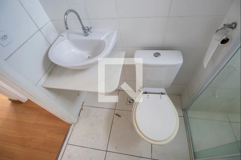 Apartment, 42 m², with wood or laminate floors — photo 14
