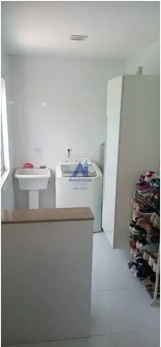 Furnished triplex house with 3 bedrooms and 4 bathrooms — photo 16