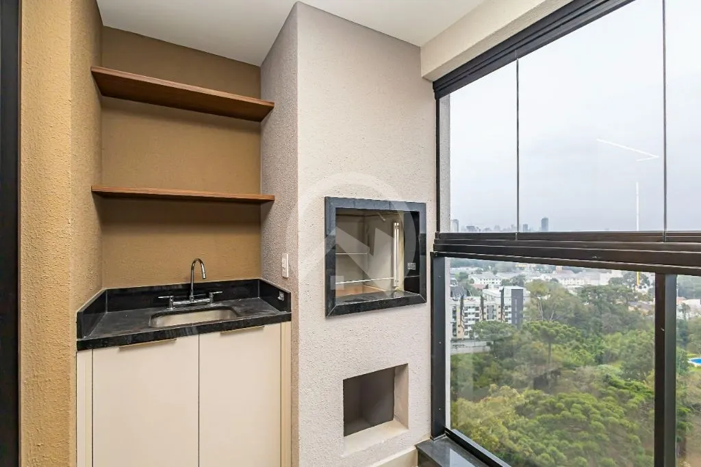 2-bedroom apartment with open-plan kitchen and parking — photo 8