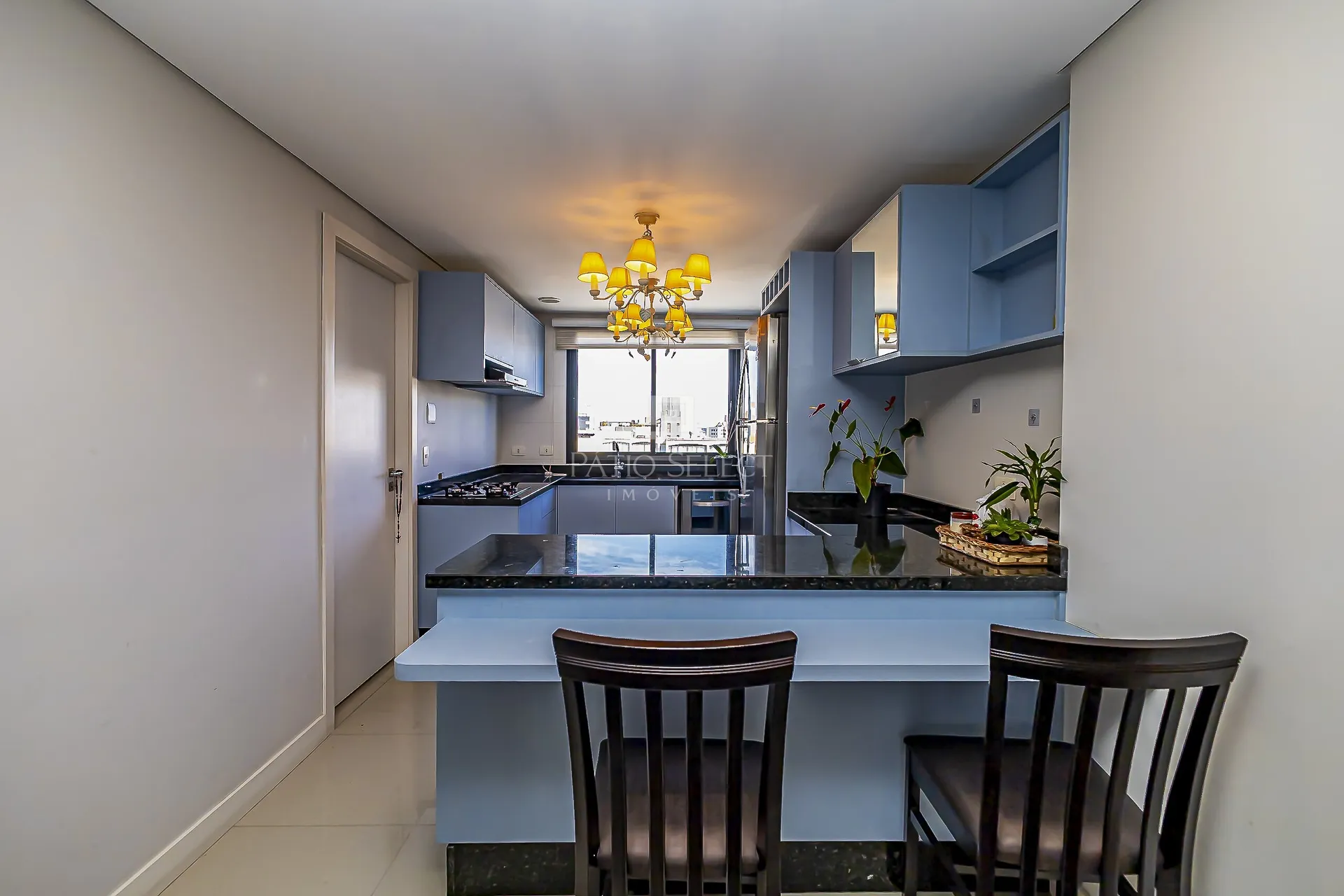 Ванна и 2 спальни: квартира 412 м² — photo 2