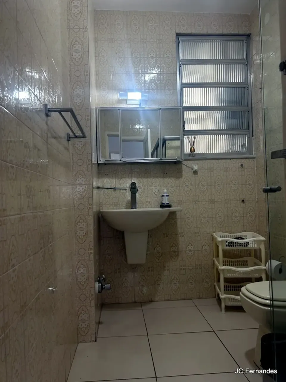 Apartamento amueblado con 3 dormitorios y cocina a gas — photo 11