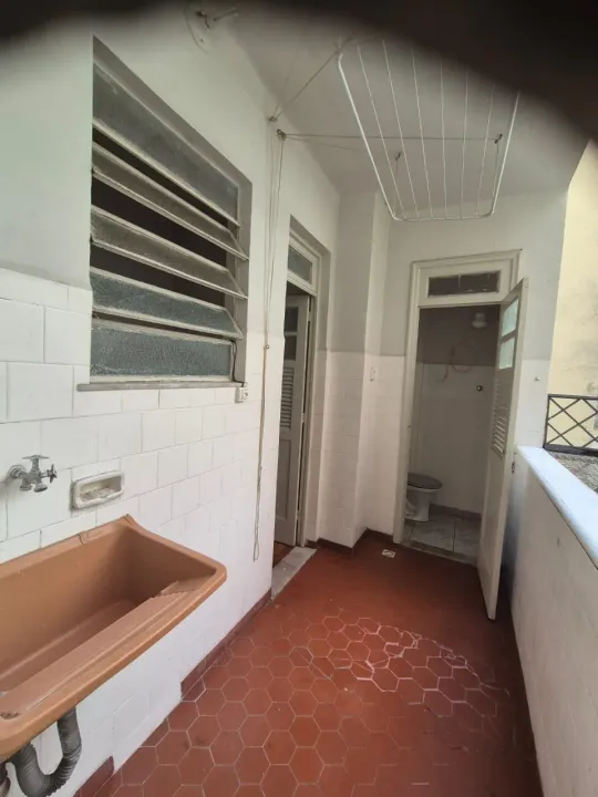 100 m² apartment with 3 bedrooms and 2 bathrooms — photo 8