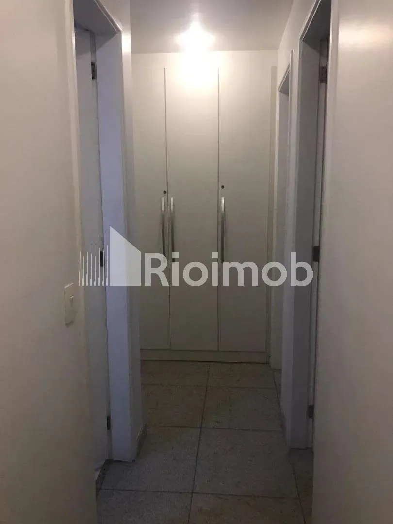 3-bedroom apartment with a washing machine in Rio de Janeiro — photo 14