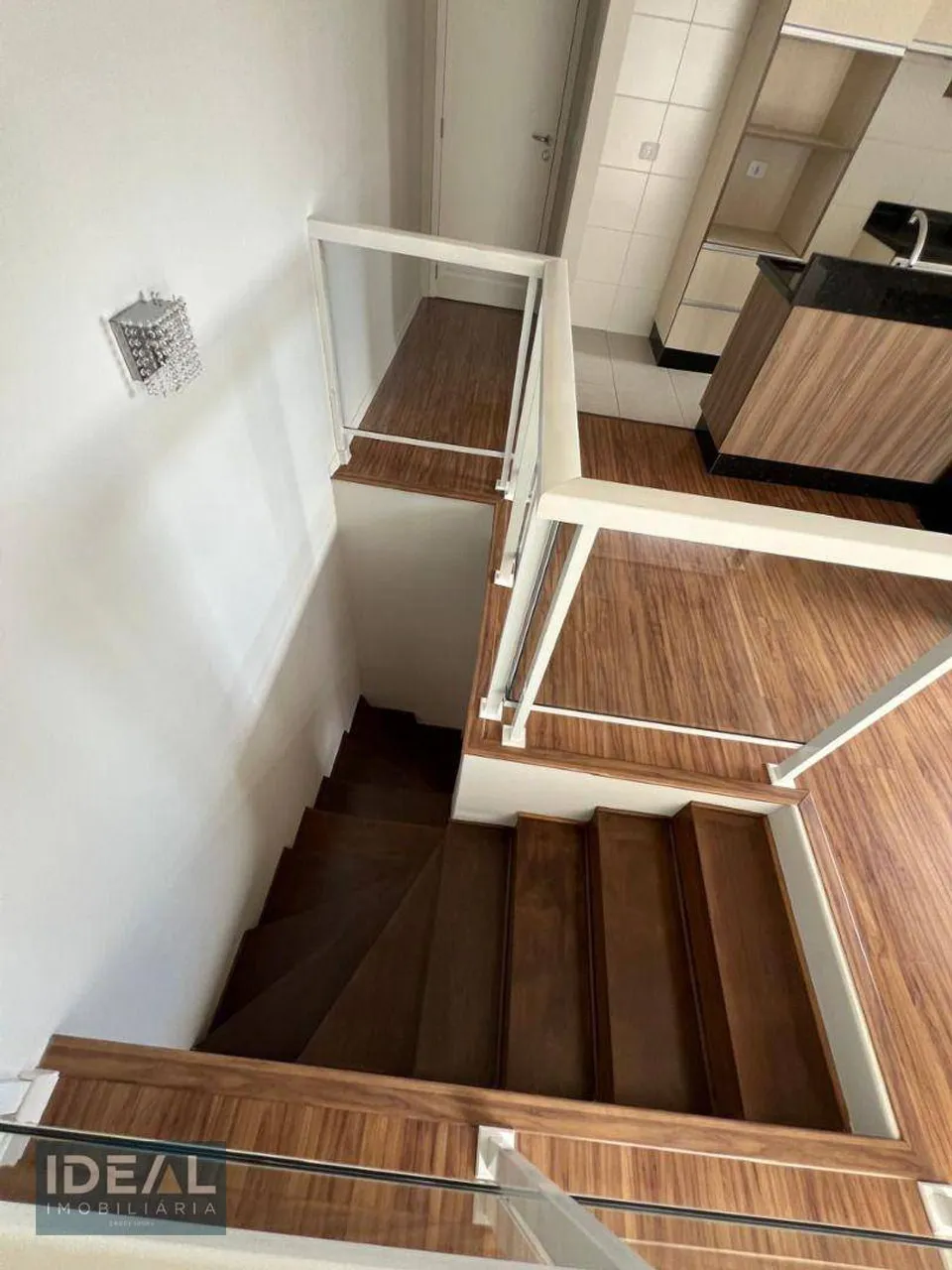 Furnished apartment with 3 bedrooms and 4 bathrooms — photo 5