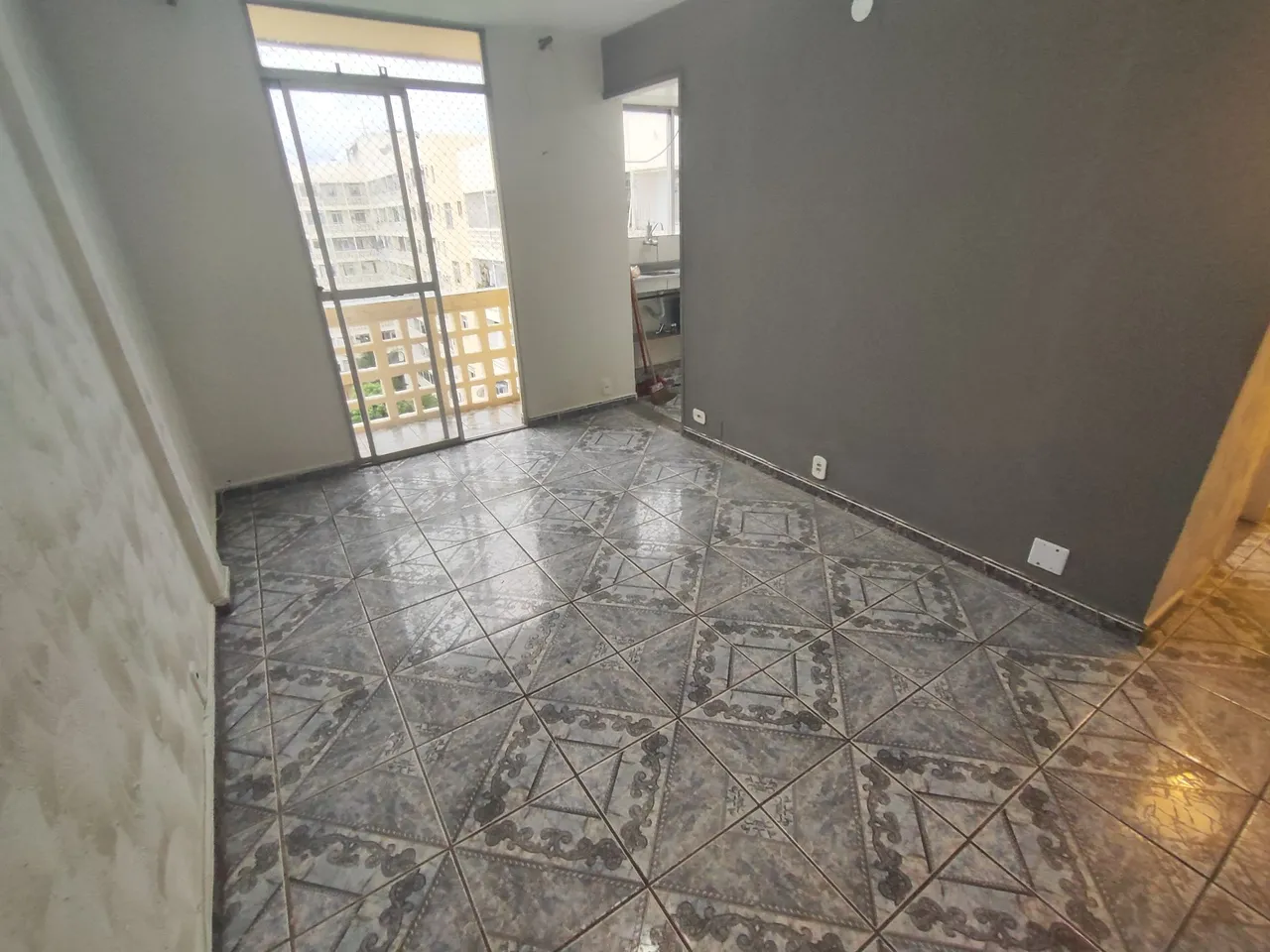 2-bedroom apartment in a building with a pool — photo 5