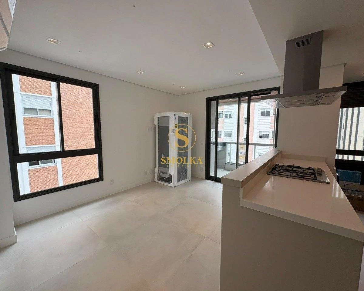 Furnished apartment, 85 m², with a grill on the balcony — photo 6