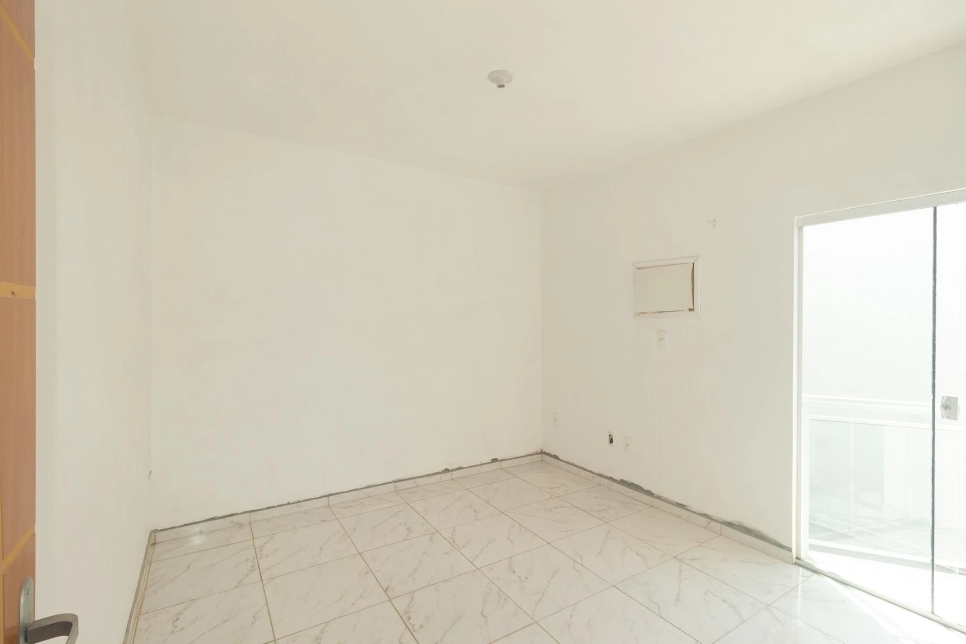 House with 2 bedrooms and balcony plus 1 parking space — photo 31