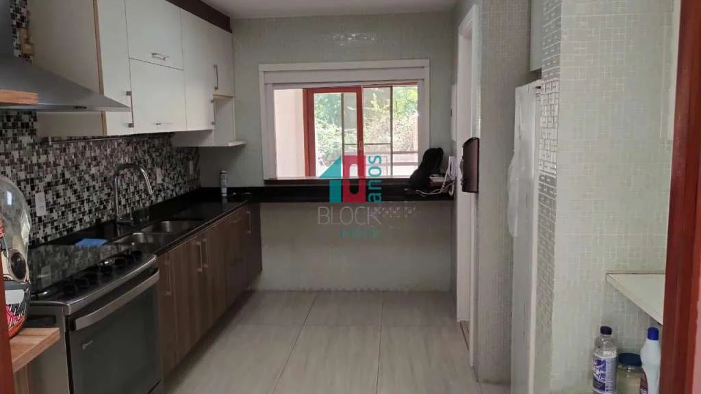 Casa de condomínio com 3 suítes e 200 m² — photo 22