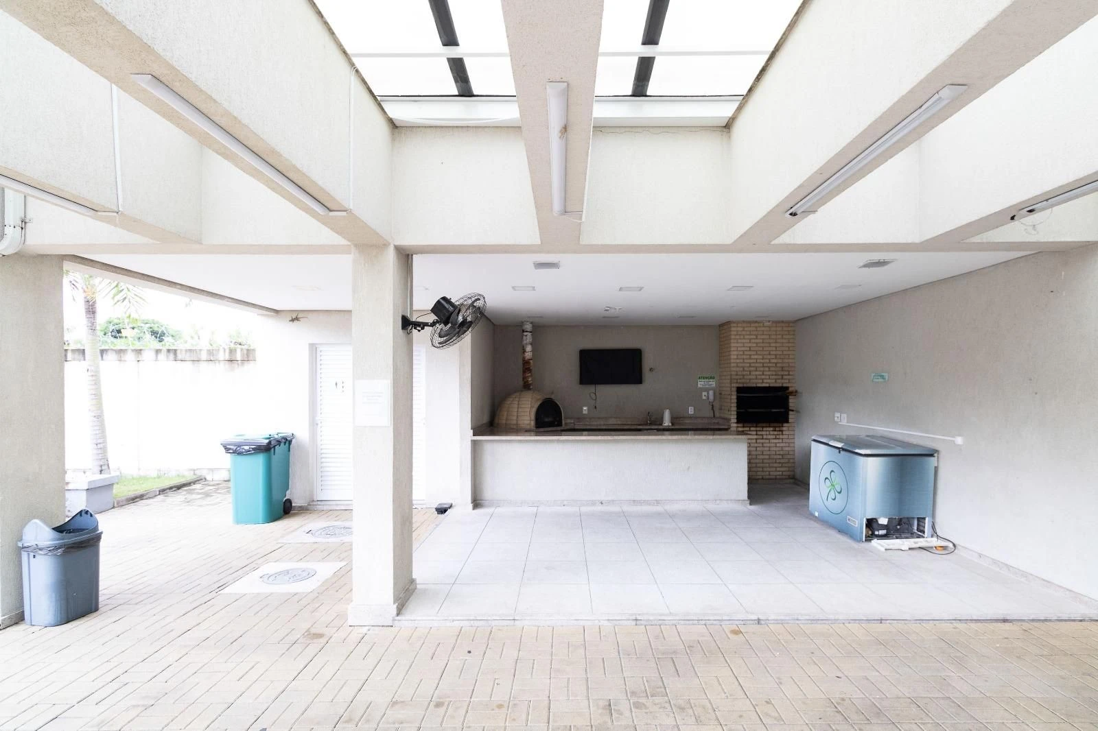 Apartamento mobiliado com 3 quartos e cozinha a gás — photo 66