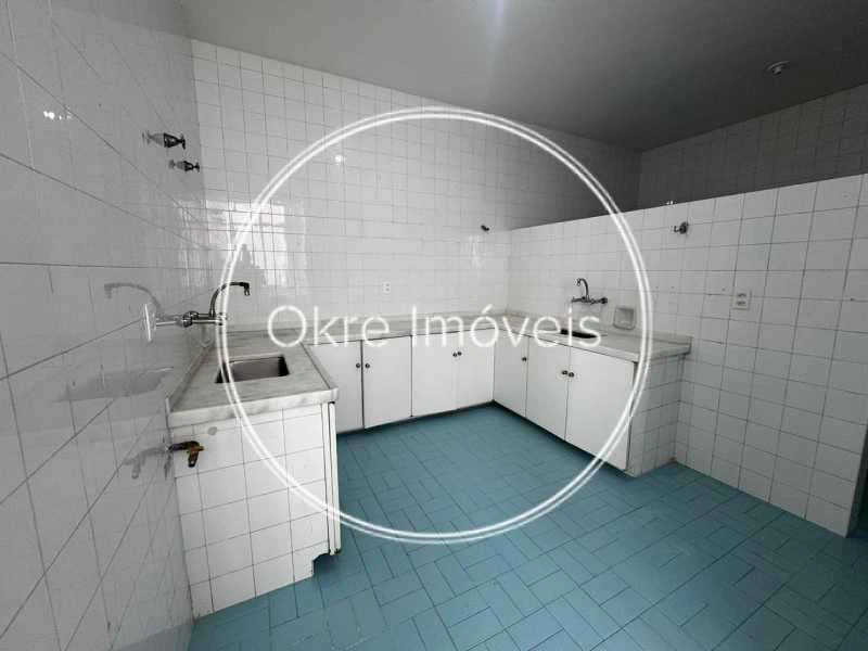 Apartamento sin amueblar de 160 m² con 3 dormitorios y 4 baños — photo 12
